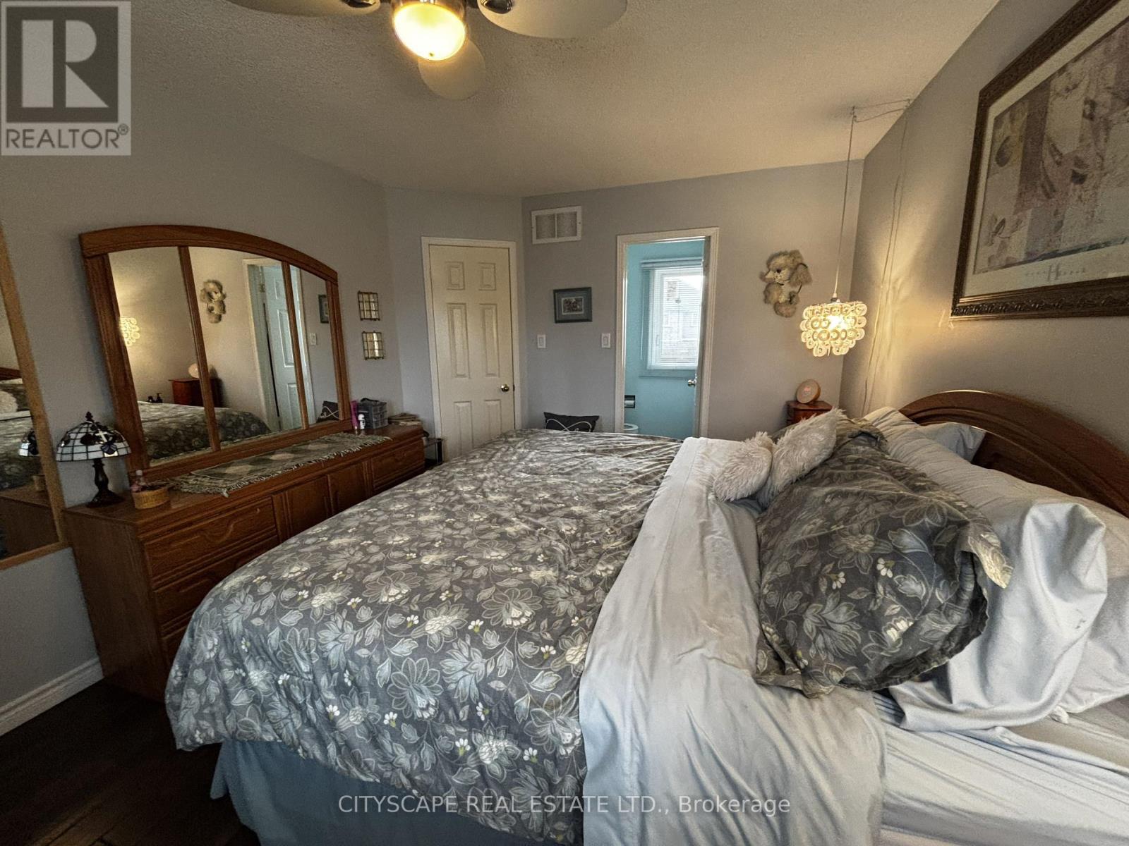 102 Snowcap Road, Brampton, Ontario  L6R 1J1 - Photo 20 - W12990852