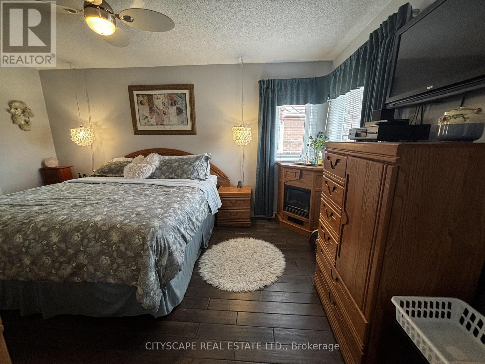 102 Snowcap Road, Brampton, Ontario  L6R 1J1 - Photo 19 - W12990852