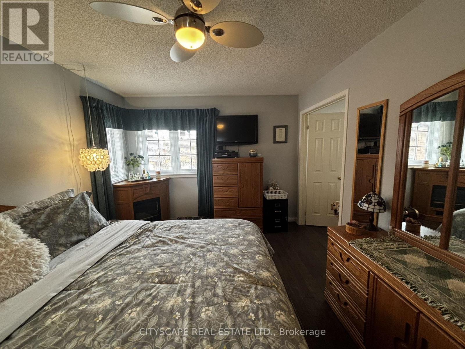 102 Snowcap Road, Brampton, Ontario  L6R 1J1 - Photo 21 - W12990852