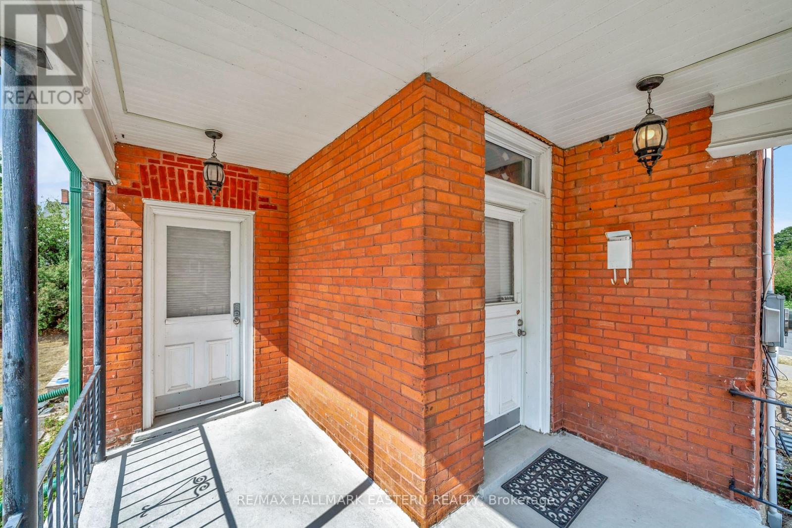 198 Hazlitt Street, Peterborough, Ontario  K9H 1L7 - Photo 7 - X12842712