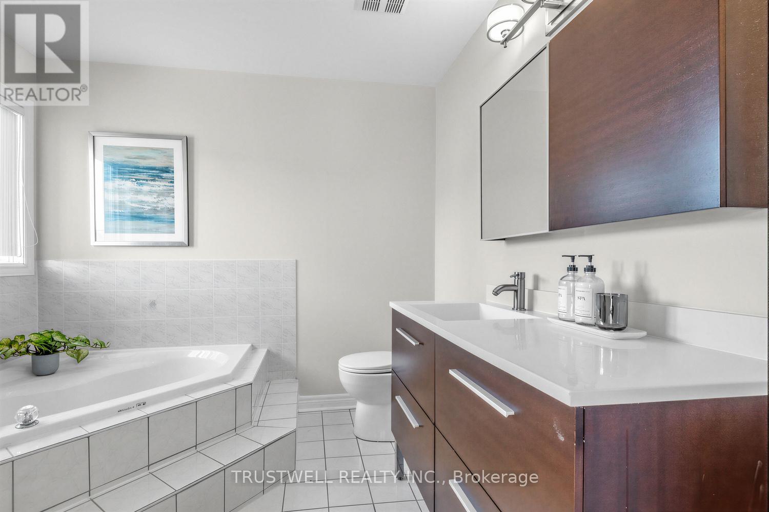 32 Orchid Road, Markham, Ontario  L3T 7T6 - Photo 26 - N13001320