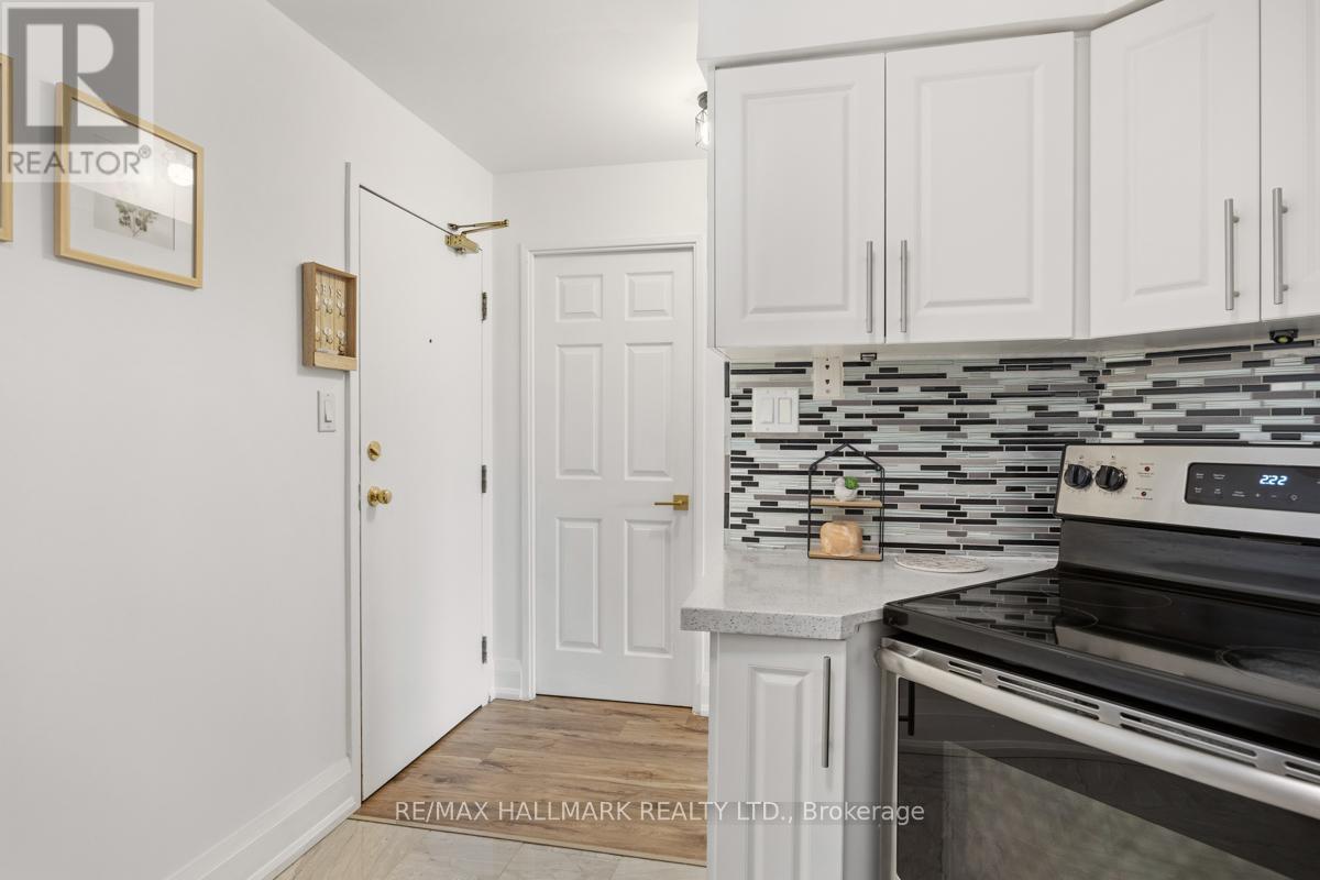 511 - 326 Major Mackenzie Drive E, Richmond Hill, Ontario  L4C 8T4 - Photo 7 - N13001344