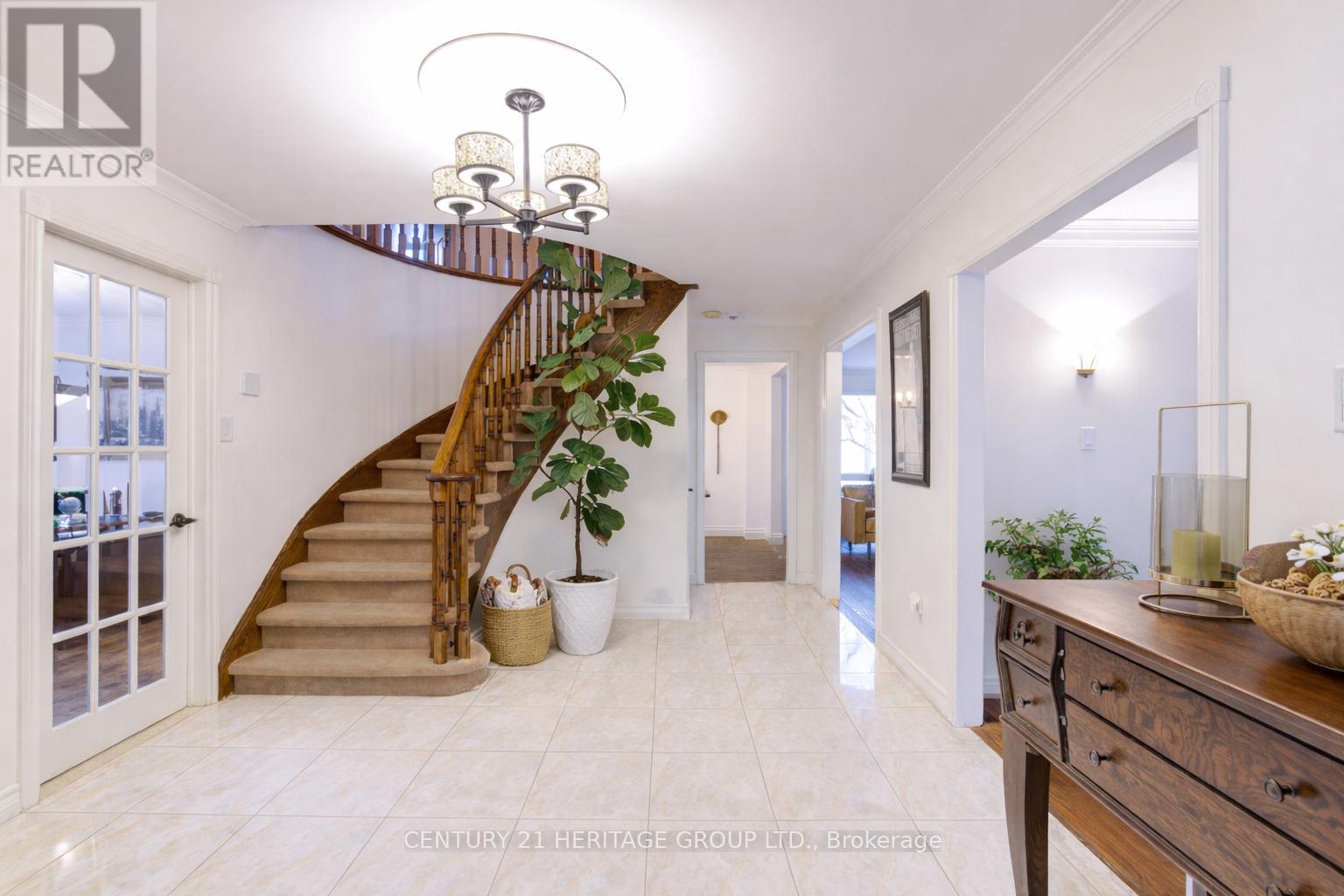 80 Findlay Avenue, King, Ontario  L7B 1E1 - Photo 5 - N13001366