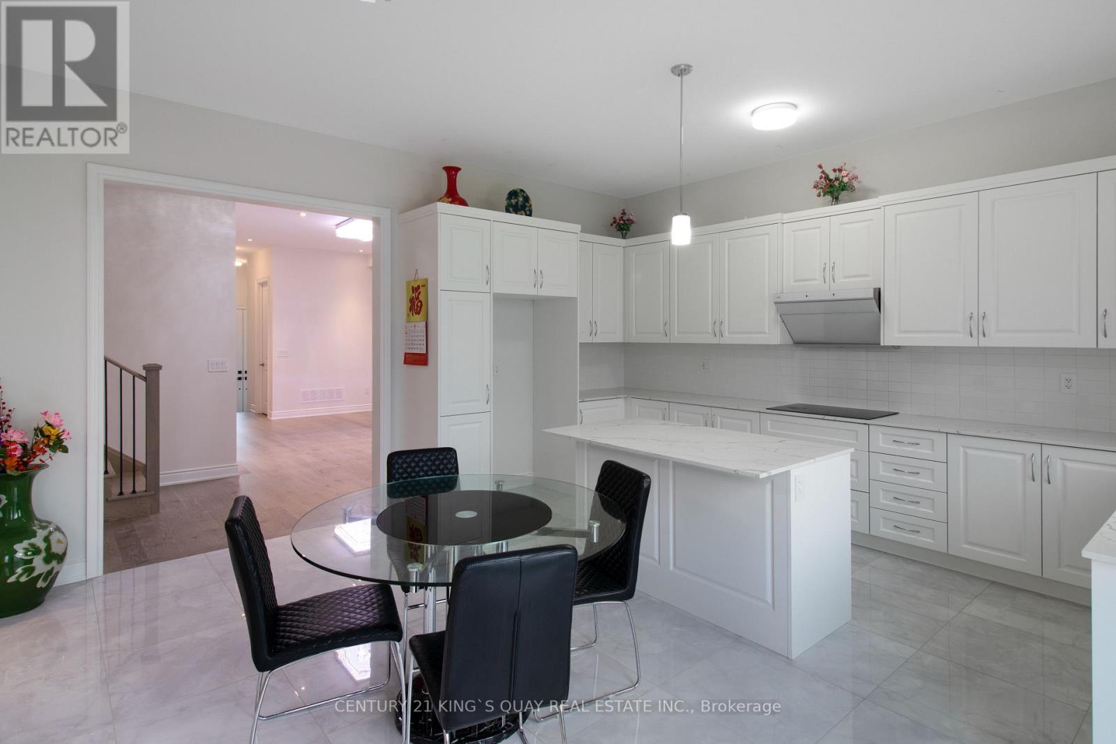 38 Tipp Drive, Richmond Hill, Ontario  L4E 1J3 - Photo 12 - N13001374