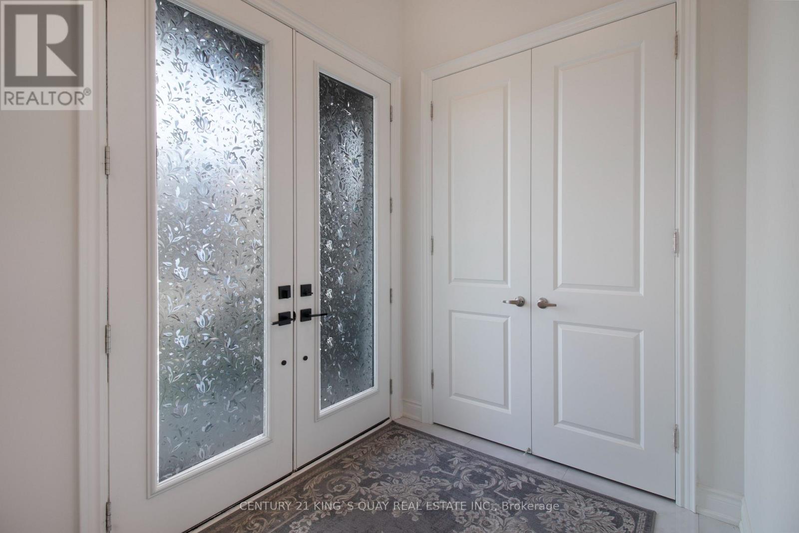 38 Tipp Drive, Richmond Hill, Ontario  L4E 1J3 - Photo 5 - N13001374