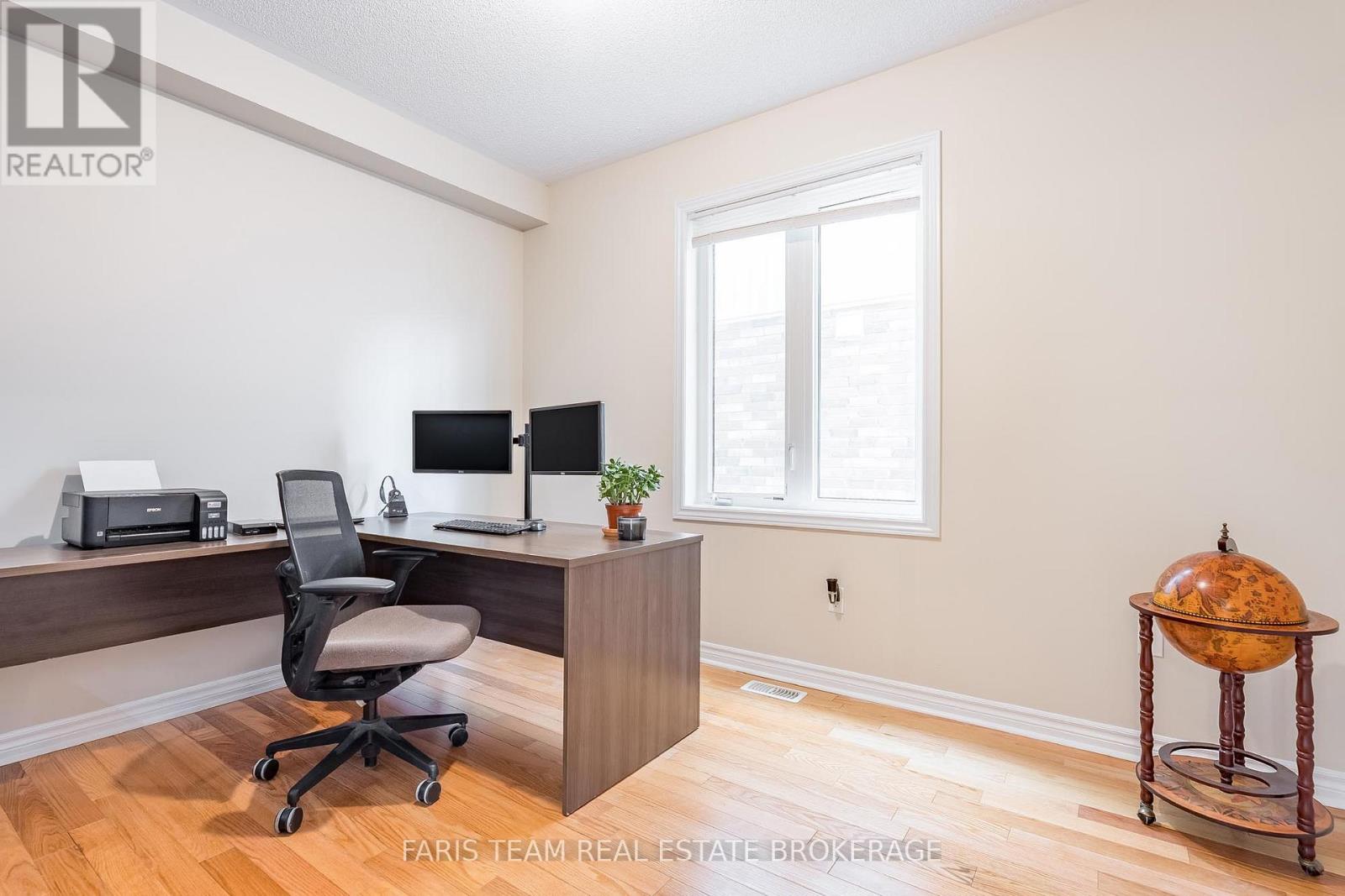 111 Latimer Avenue, Essa, Ontario  L3W 0N1 - Photo 17 - N13001416