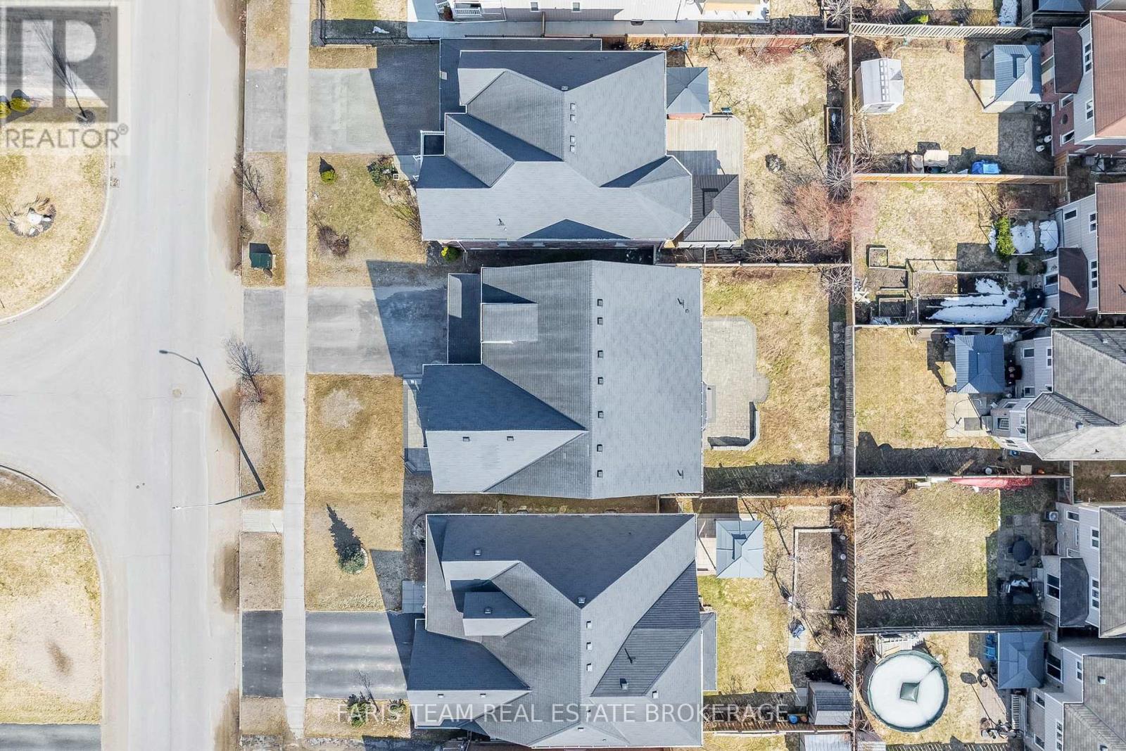 111 Latimer Avenue, Essa, Ontario  L3W 0N1 - Photo 36 - N13001416