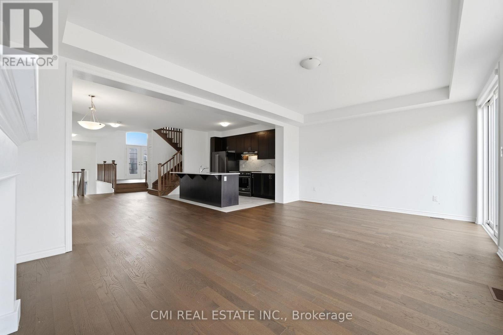 656 Newlove Street, Innisfil, Ontario  L9S 0R8 - Photo 12 - N13001418