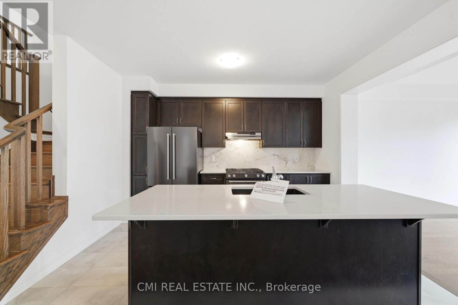 656 Newlove Street, Innisfil, Ontario  L9S 0R8 - Photo 13 - N13001418