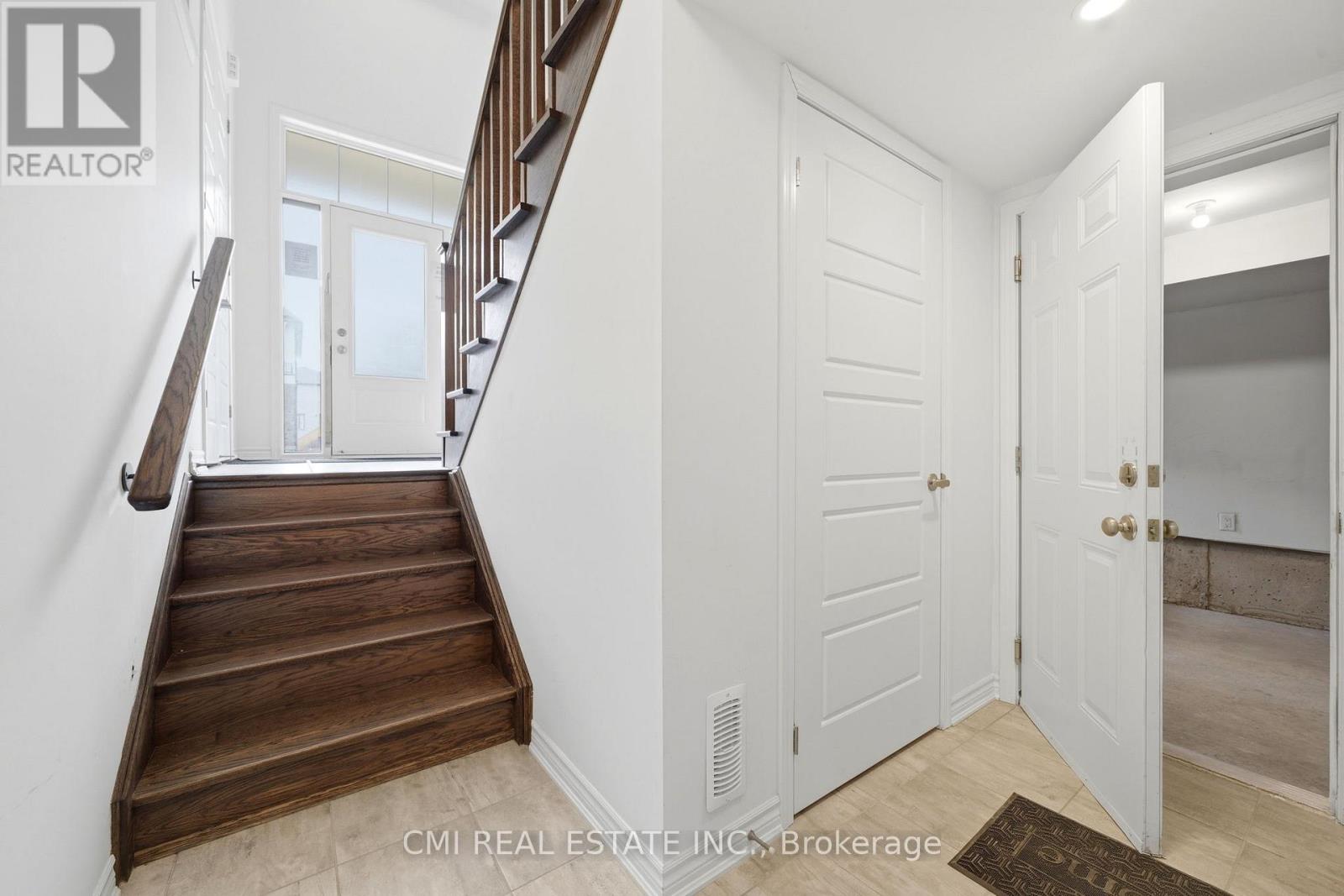 656 Newlove Street, Innisfil, Ontario  L9S 0R8 - Photo 33 - N13001418