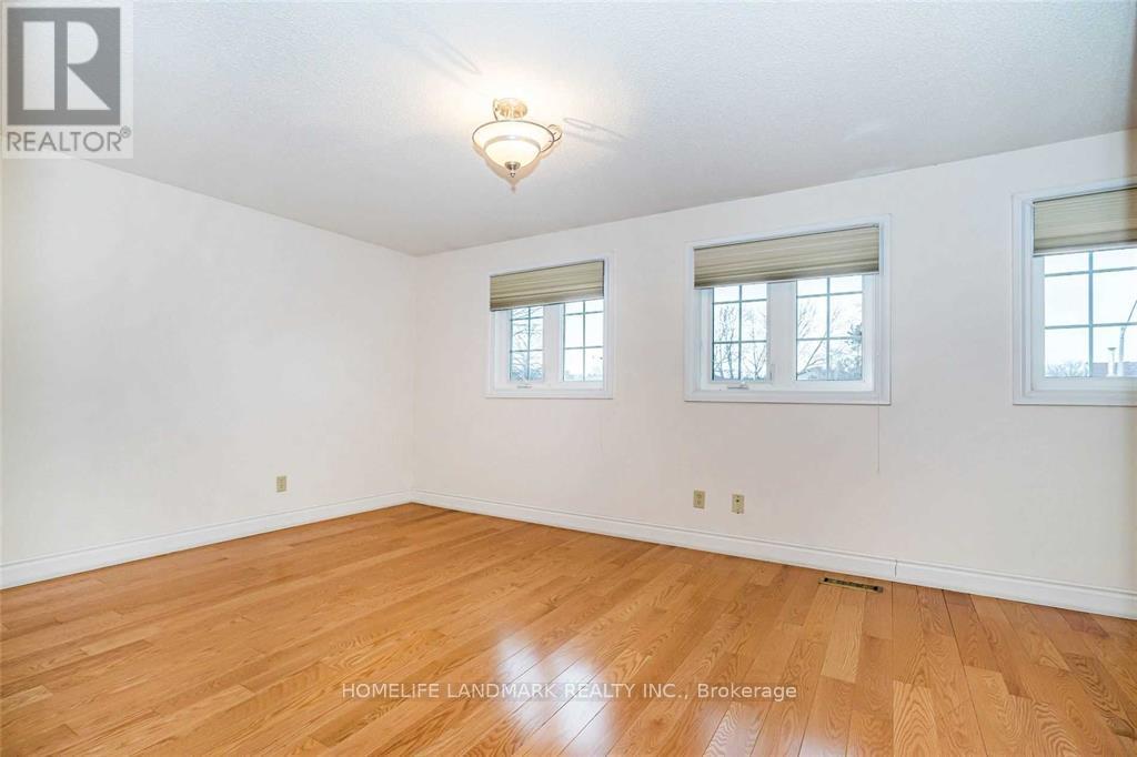 23 Bluesky Crescent, Richmond Hill, Ontario  L4C 8J1 - Photo 14 - N13001446