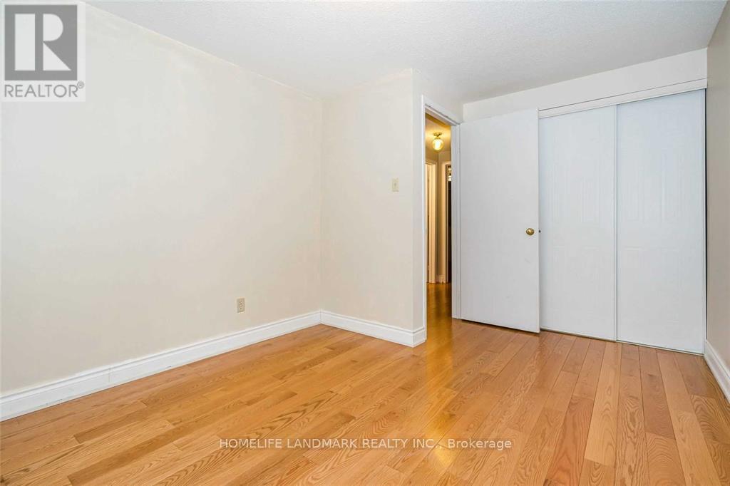 23 Bluesky Crescent, Richmond Hill, Ontario  L4C 8J1 - Photo 17 - N13001446