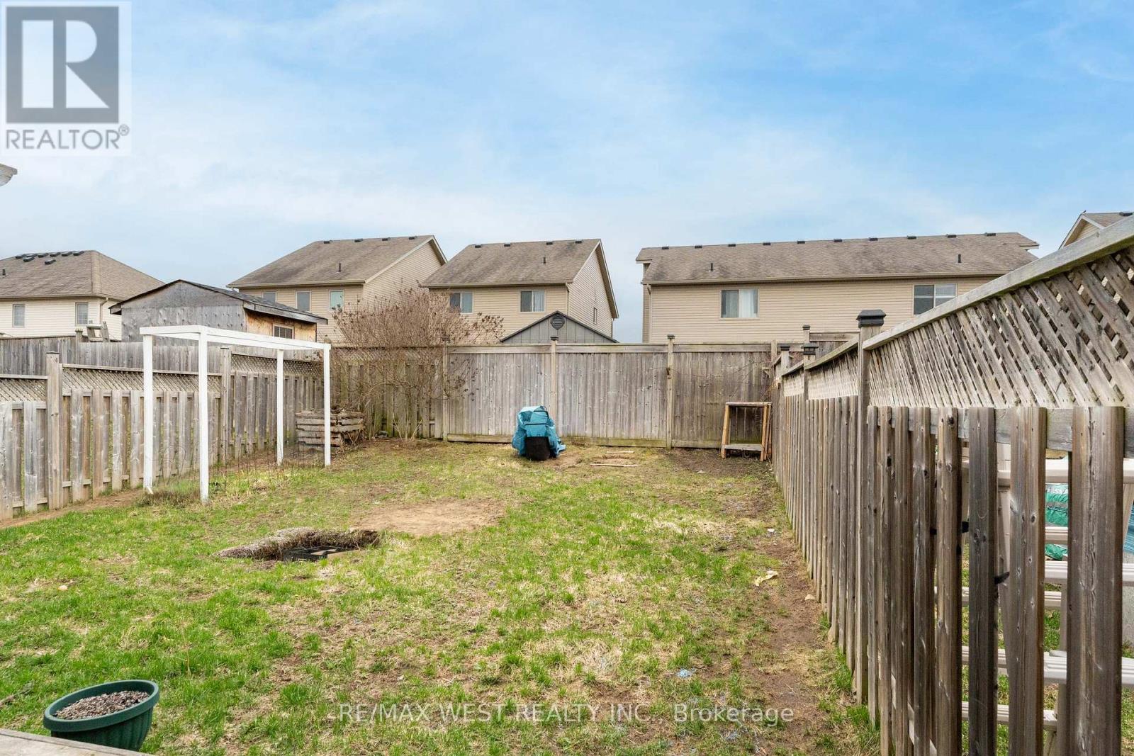 110 Banting Crescent, Essa (Angus), Ontario  L0M 1B6 - Photo 28 - N13001454