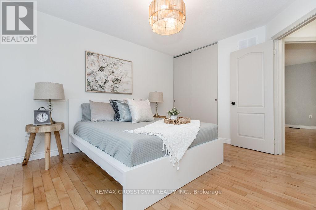 9 Monica Court, Oro-Medonte, Ontario  L0K 1E0 - Photo 21 - S13001430