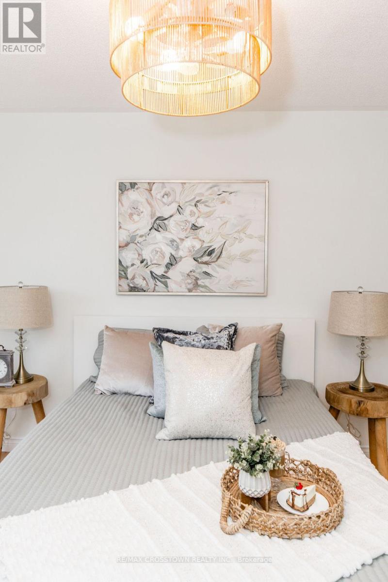 9 Monica Court, Oro-Medonte, Ontario  L0K 1E0 - Photo 22 - S13001430