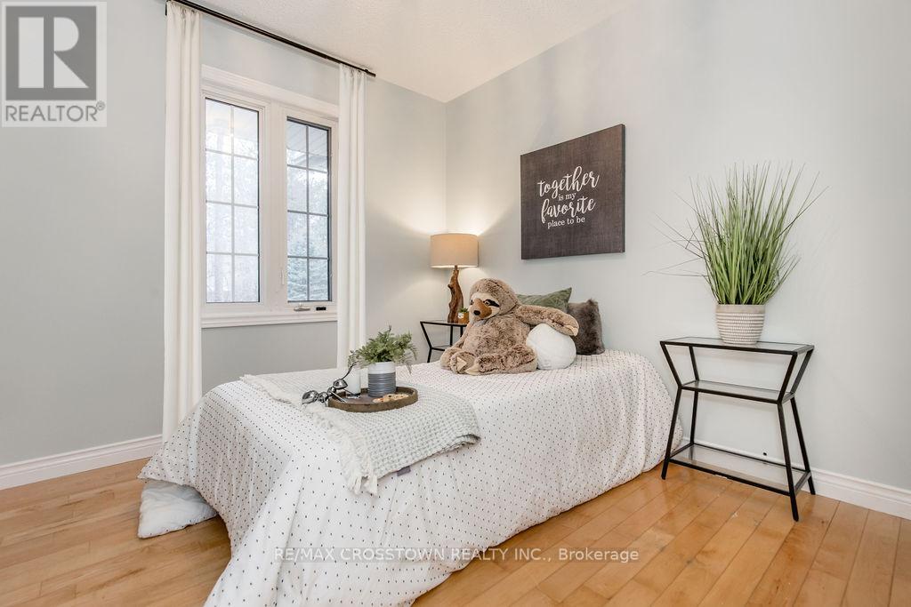 9 Monica Court, Oro-Medonte, Ontario  L0K 1E0 - Photo 26 - S13001430