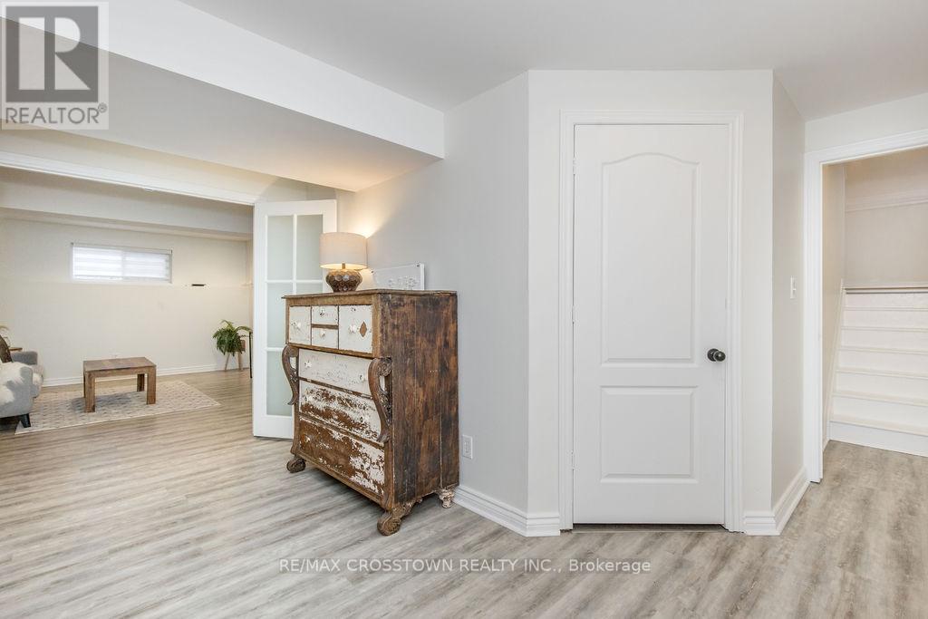 9 Monica Court, Oro-Medonte, Ontario  L0K 1E0 - Photo 33 - S13001430