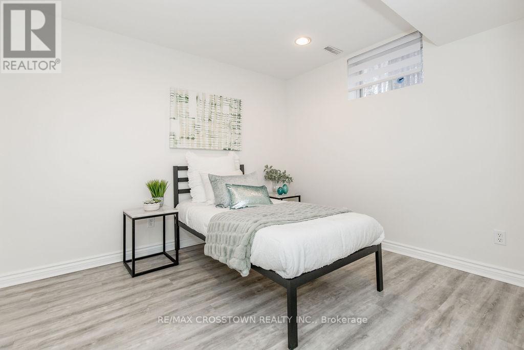 9 Monica Court, Oro-Medonte, Ontario  L0K 1E0 - Photo 39 - S13001430