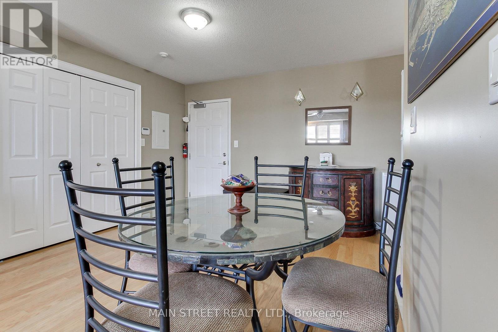 305 - 500 Mapleview Drive W, Barrie, Ontario  L4N 6C3 - Photo 11 - S13001480