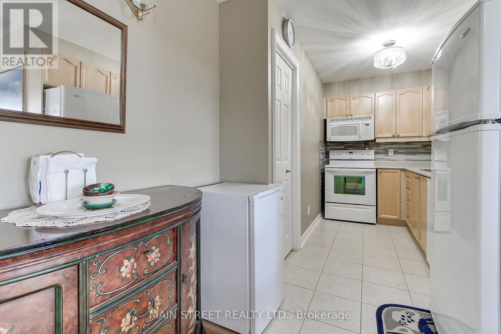 305 - 500 Mapleview Drive W, Barrie, Ontario  L4N 6C3 - Photo 12 - S13001480