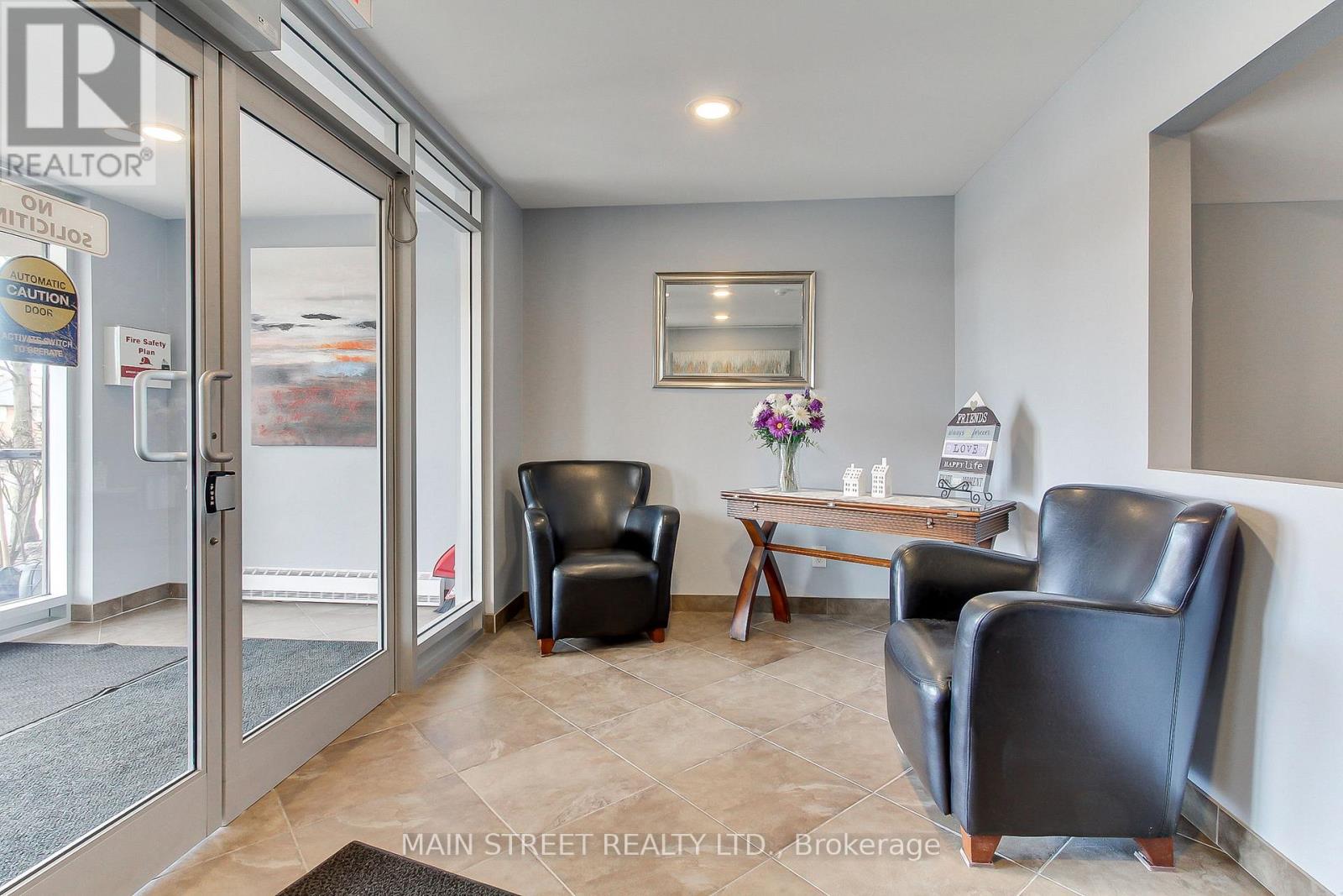 305 - 500 Mapleview Drive W, Barrie, Ontario  L4N 6C3 - Photo 5 - S13001480