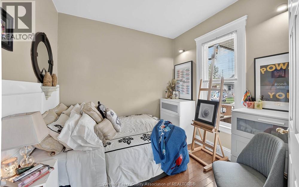 924 Marentette Avenue, Windsor, Ontario  N9A 2A3 - Photo 6 - 26008217