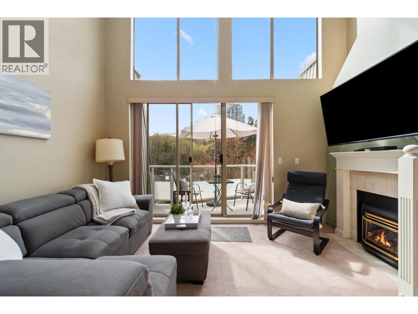 402 60 Richmond Street, New Westminster, British Columbia  V3L 5R7 - Photo 3 - R3111339