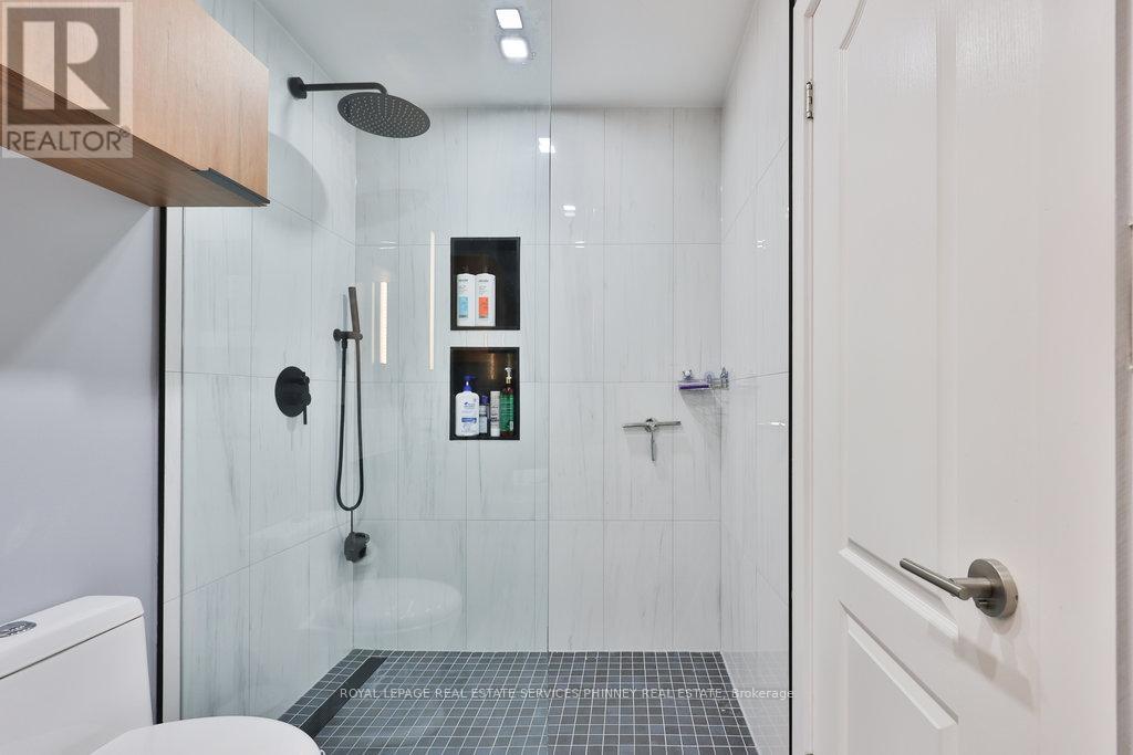 880 6th Street, Mississauga, Ontario  L5E 1N6 - Photo 26 - W13001332