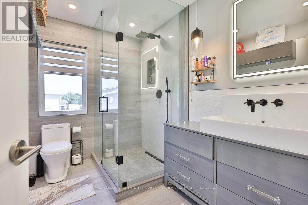 880 6th Street, Mississauga, Ontario  L5E 1N6 - Photo 34 - W13001332