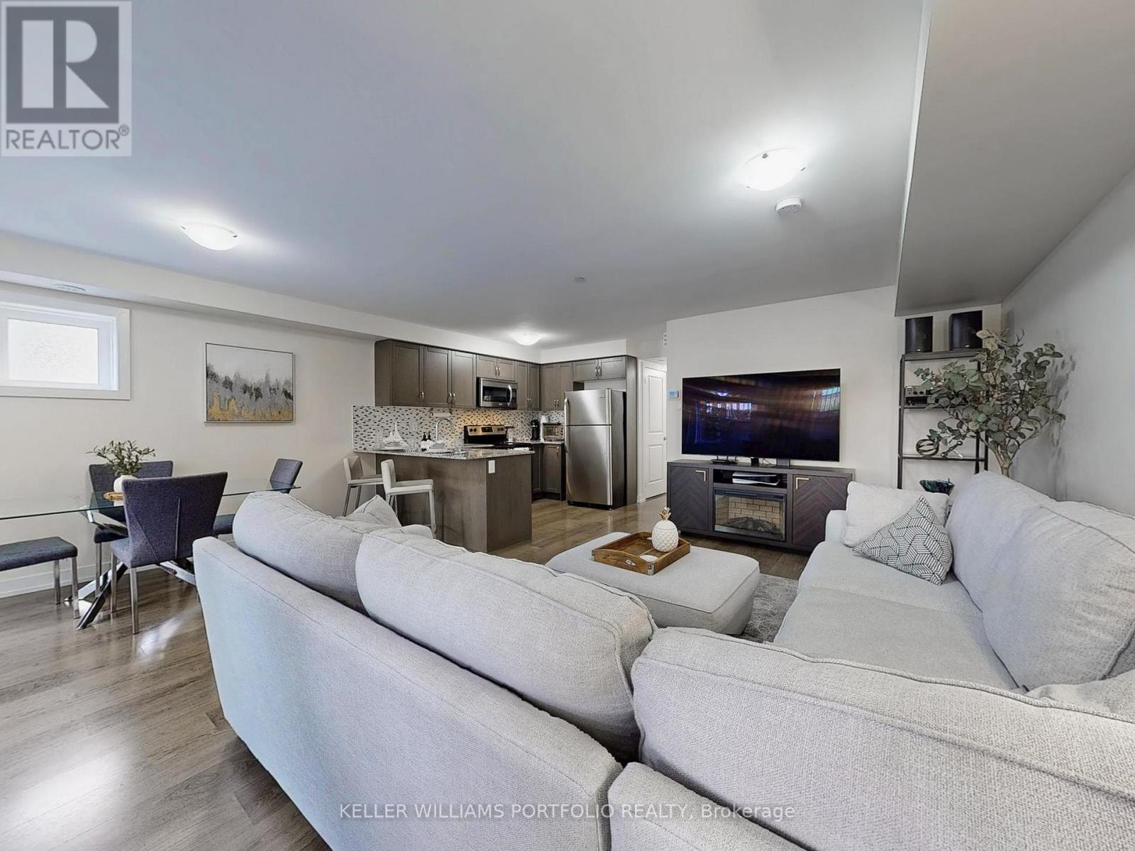 212 - 252 Royal York Road, Toronto, Ontario  M8V 1Y8 - Photo 3 - W13001340