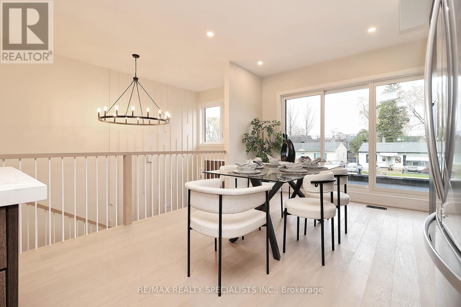 1046 Roosevelt Road, Mississauga, Ontario  L5G 3Y8 - Photo 22 - W13001342