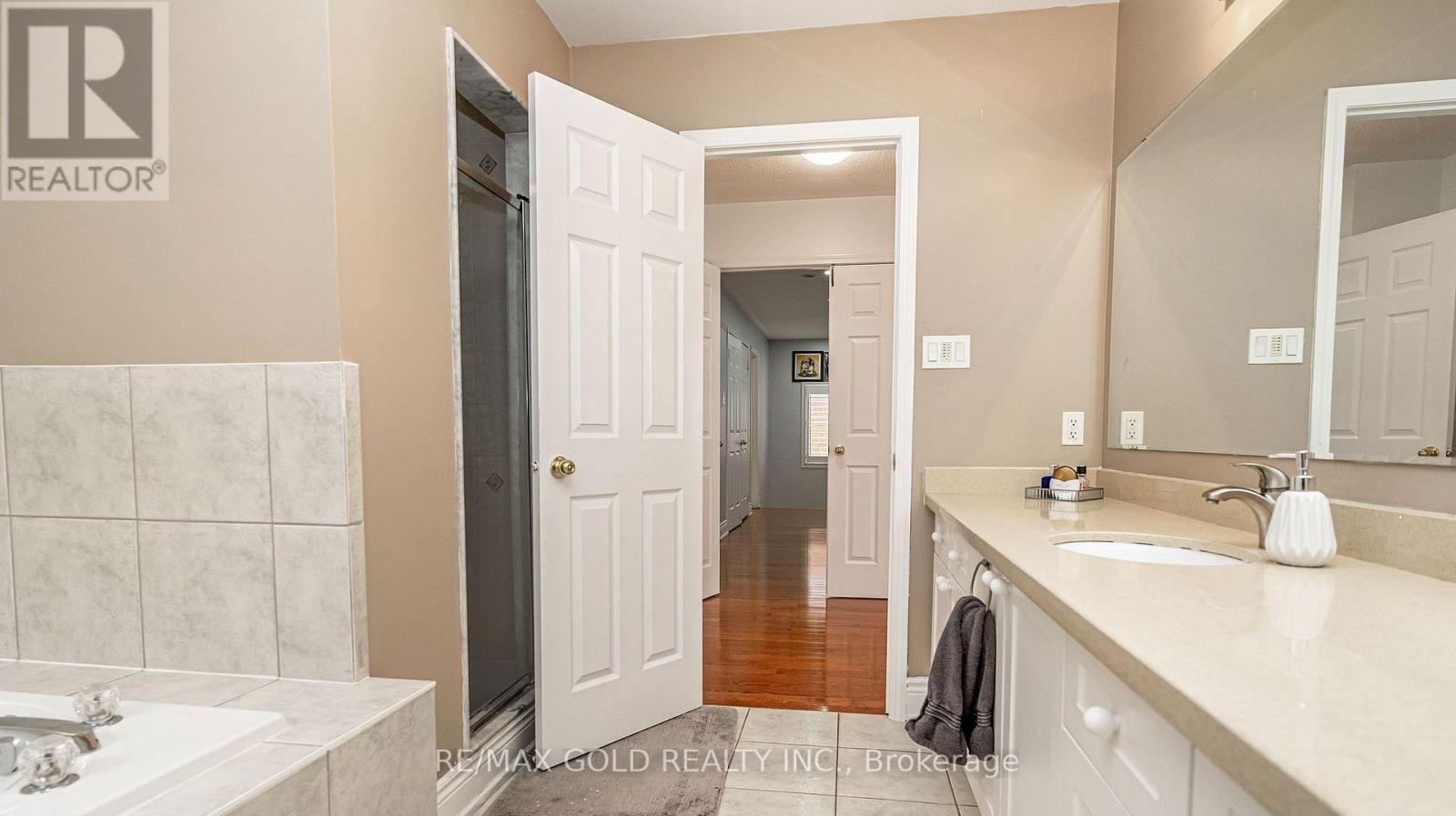 7 Bettey Road, Brampton, Ontario  L6P 1S9 - Photo 28 - W13001370