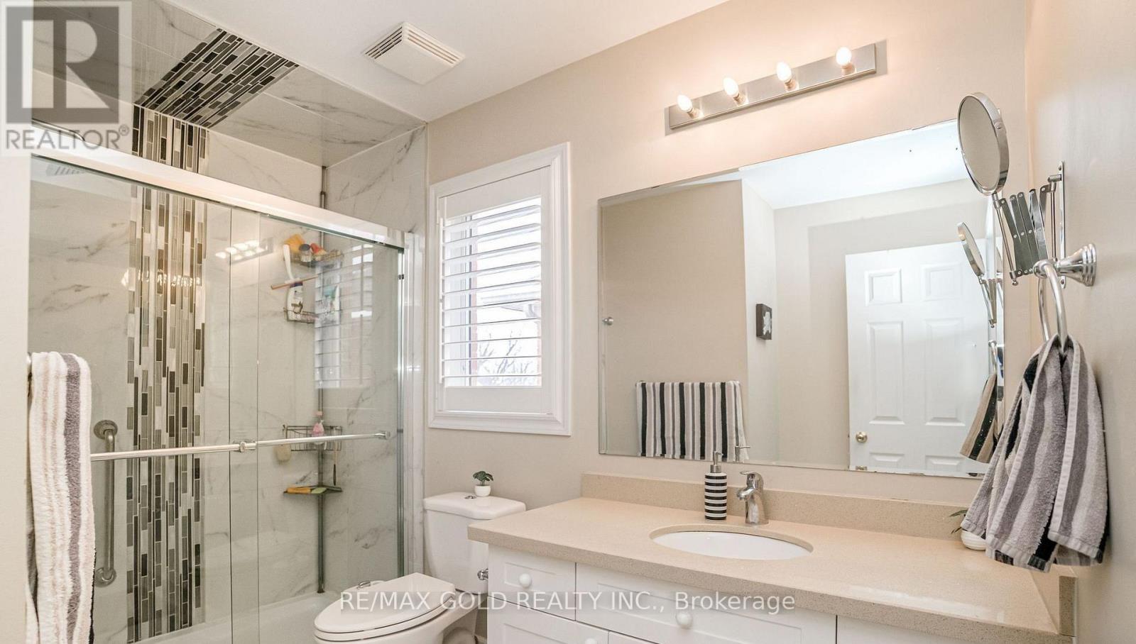 7 Bettey Road, Brampton, Ontario  L6P 1S9 - Photo 33 - W13001370