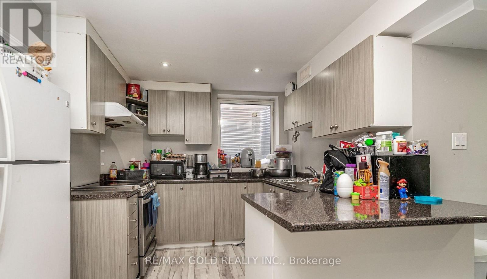 7 Bettey Road, Brampton, Ontario  L6P 1S9 - Photo 40 - W13001370