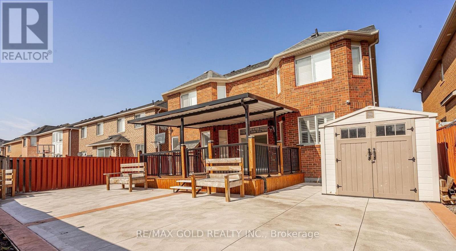 7 Bettey Road, Brampton, Ontario  L6P 1S9 - Photo 46 - W13001370