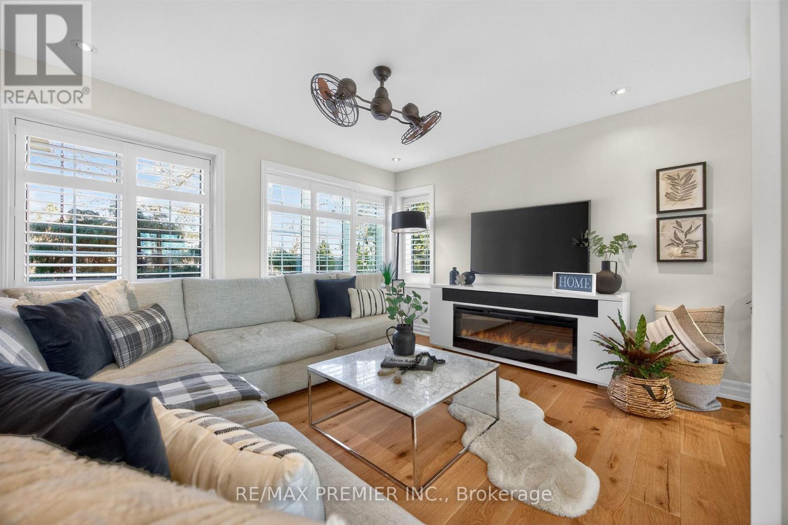 19 Park Lane, Toronto, Ontario  M8Y 1R7 - Photo 10 - W13001384