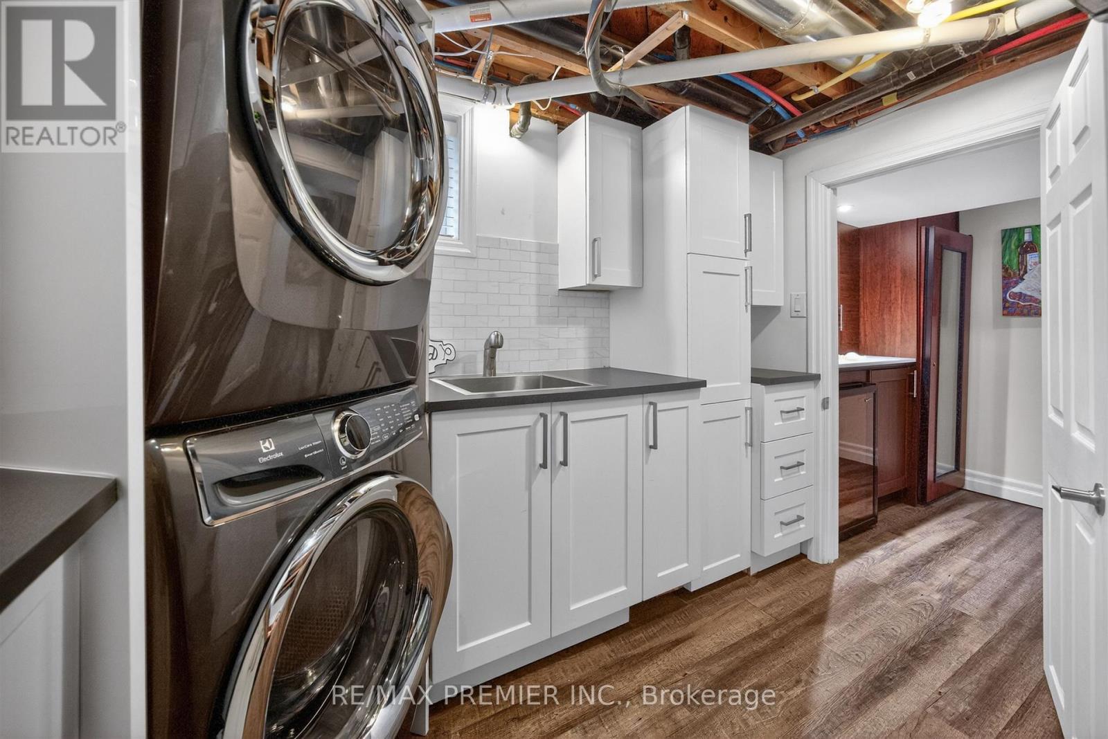 19 Park Lane, Toronto, Ontario  M8Y 1R7 - Photo 32 - W13001384