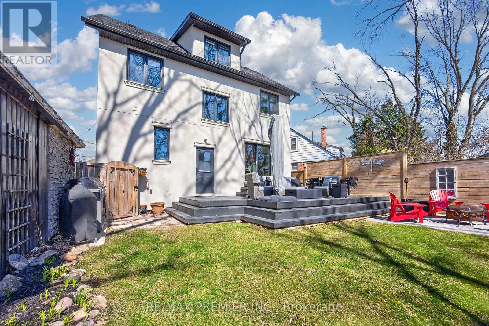 19 Park Lane, Toronto, Ontario  M8Y 1R7 - Photo 43 - W13001384