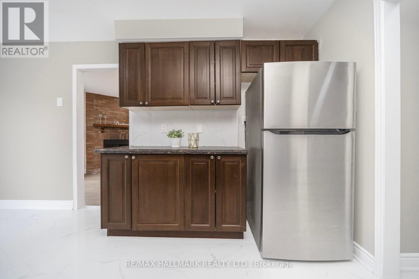 43 Stanwell Drive, Brampton, Ontario  L6Z 3Y8 - Photo 17 - W13001400