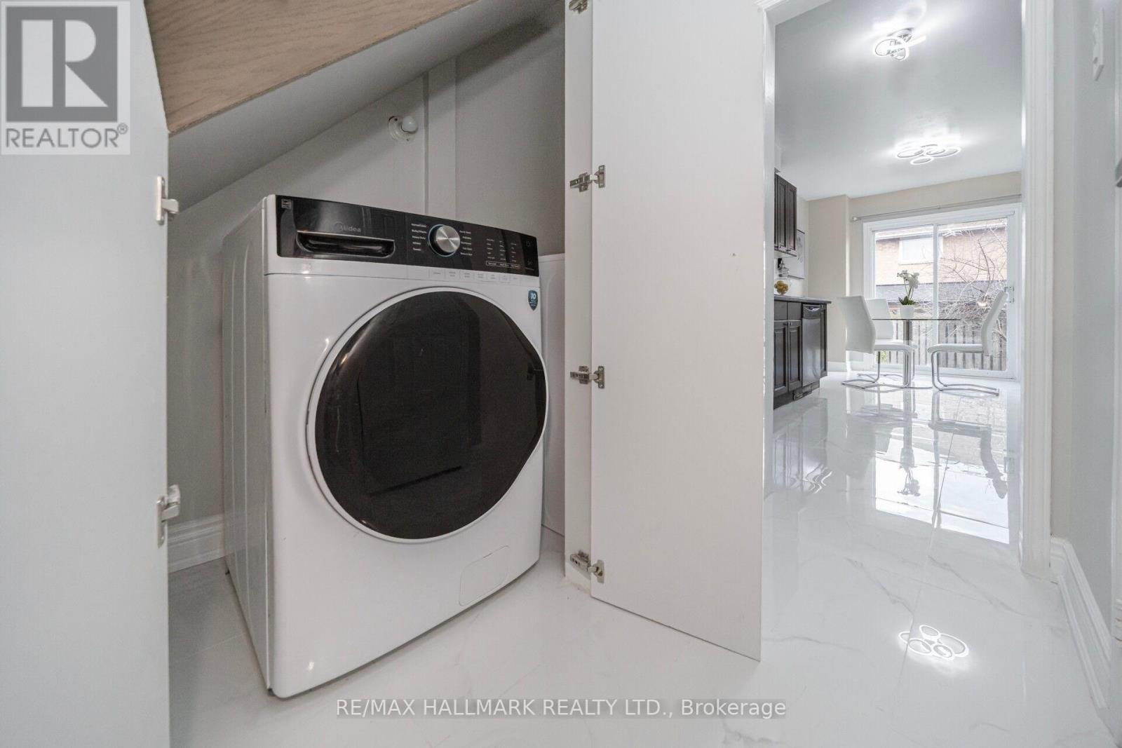 43 Stanwell Drive, Brampton, Ontario  L6Z 3Y8 - Photo 37 - W13001400