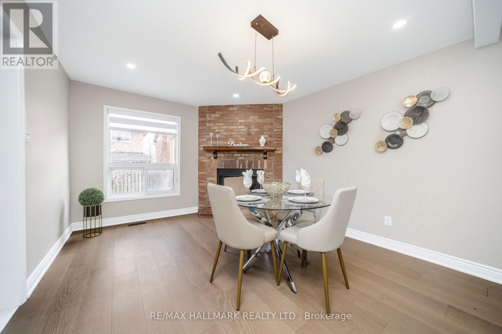 43 Stanwell Drive, Brampton, Ontario  L6Z 3Y8 - Photo 9 - W13001400