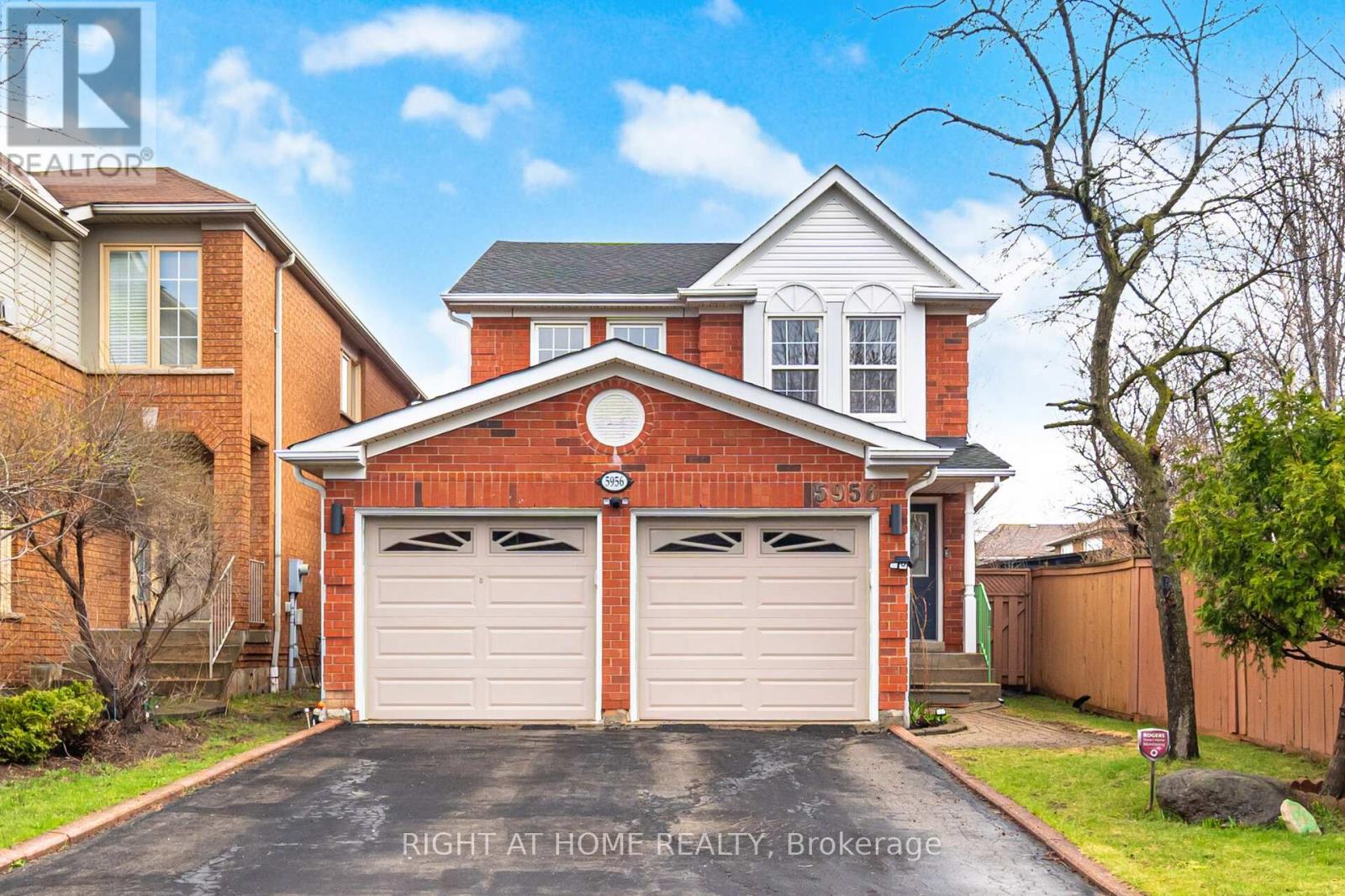5956 DALEBROOK CRESCENT, Mississauga, Ontario