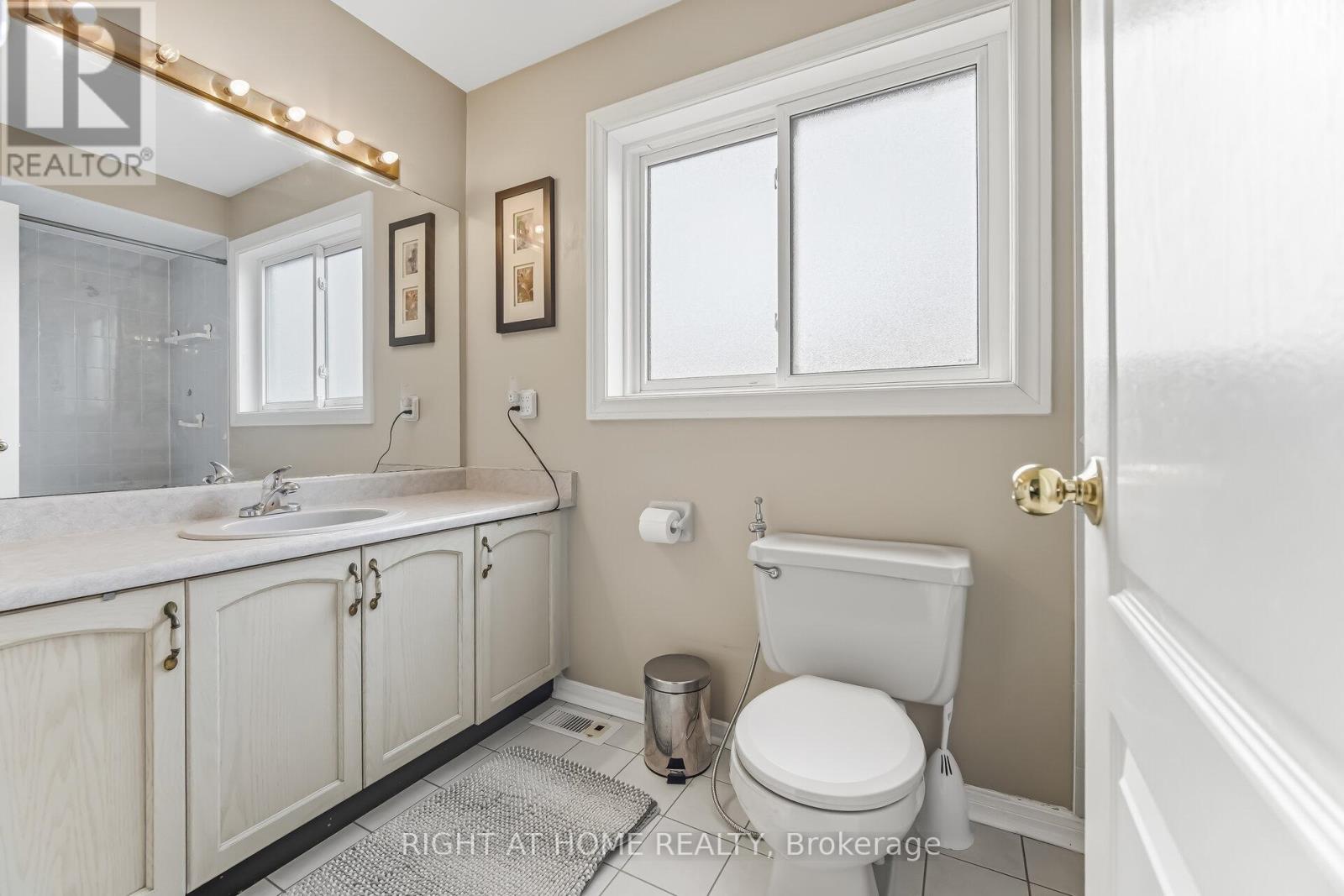 5956 Dalebrook Crescent, Mississauga, Ontario  L5M 5S1 - Photo 24 - W13001406