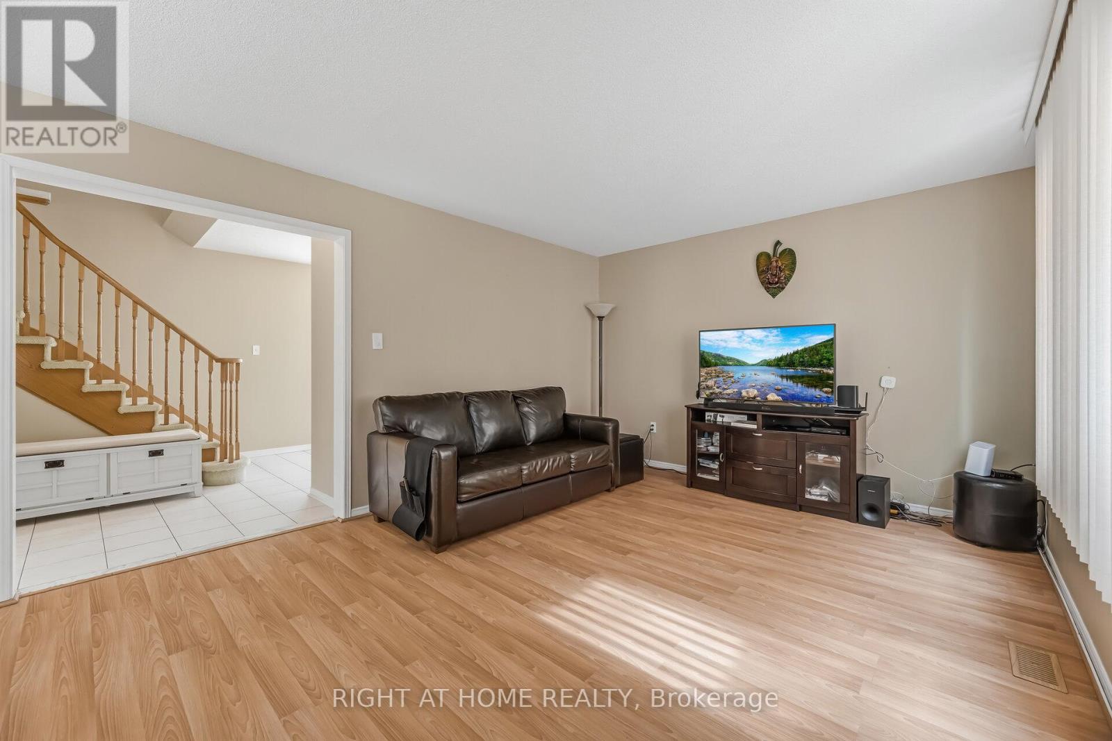 5956 Dalebrook Crescent, Mississauga, Ontario  L5M 5S1 - Photo 8 - W13001406