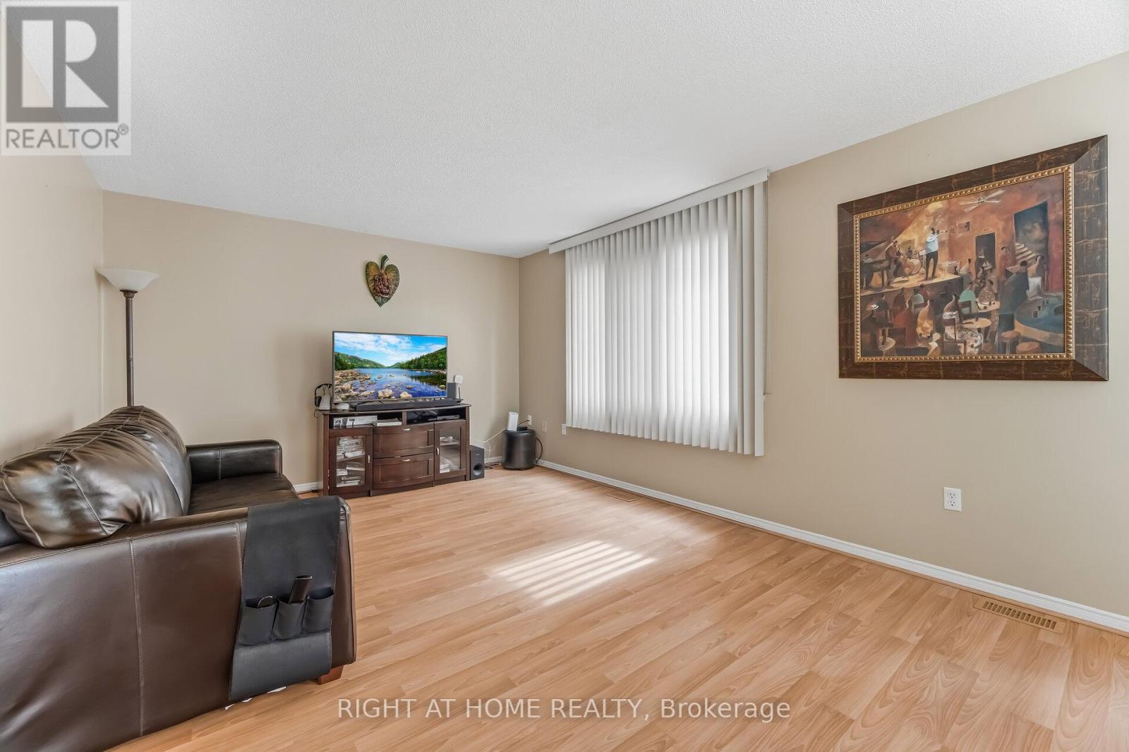 5956 Dalebrook Crescent, Mississauga, Ontario  L5M 5S1 - Photo 9 - W13001406