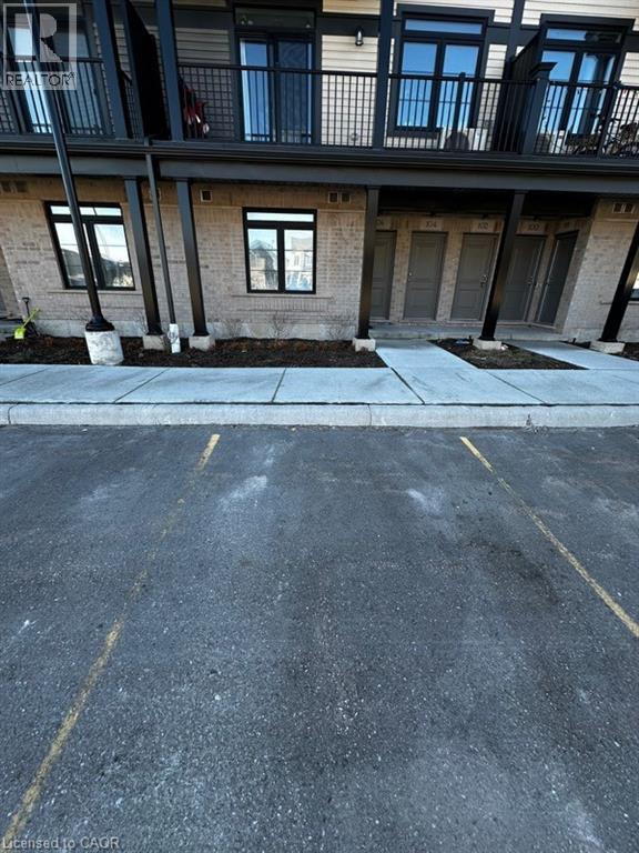 108 LOMOND Lane, kitchener, Ontario