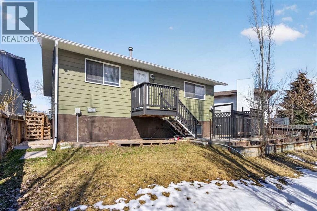 32 Fallingworth Court NE, Calgary, Alberta  T3J 1G4 - Photo 39 - A2301348