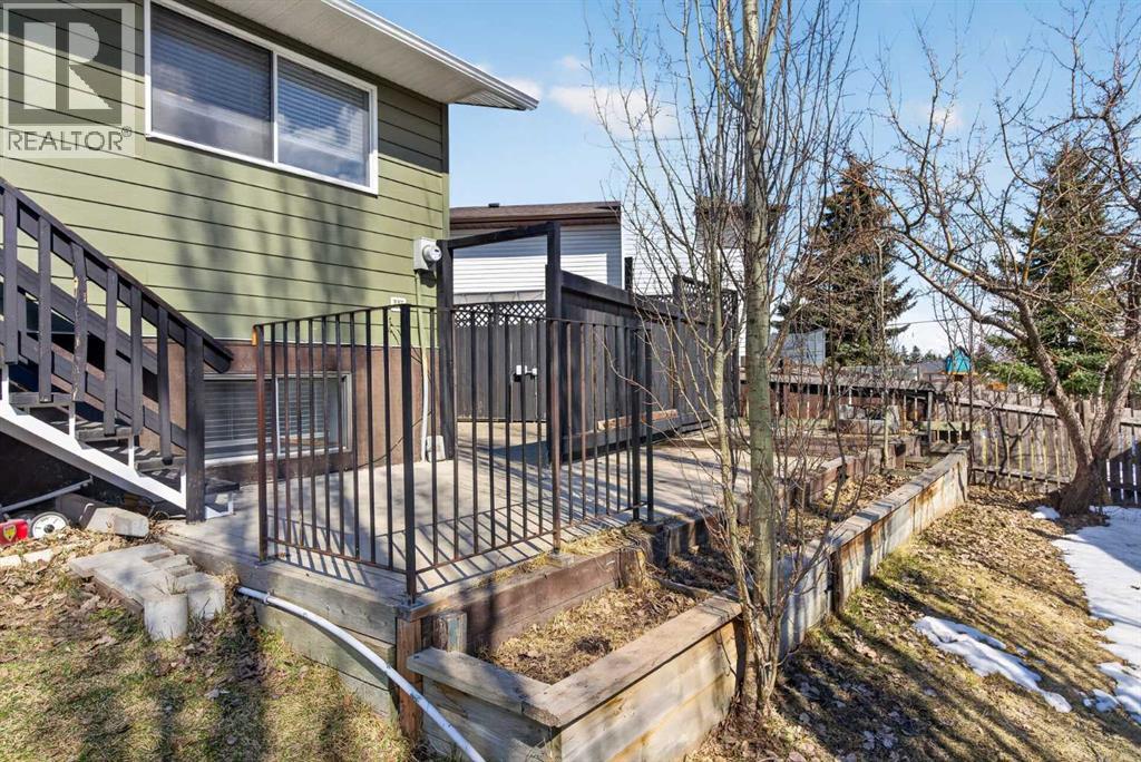 32 Fallingworth Court NE, Calgary, Alberta  T3J 1G4 - Photo 43 - A2301348