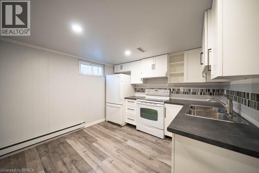 45 Buckingham Street, Brantford, Ontario  N3R 3B2 - Photo 20 - 40820950