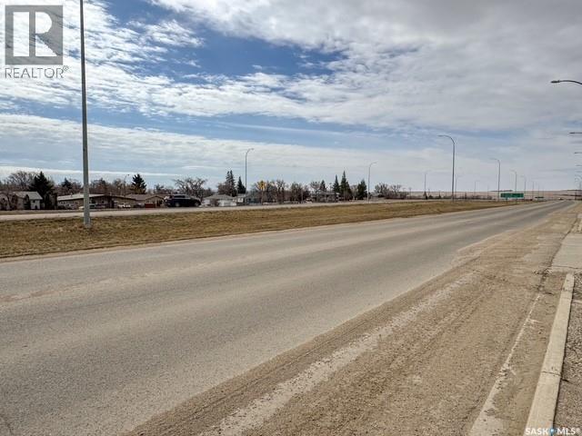 3 405 N Service Road W, Swift Current, Saskatchewan  S9H 4X5 - Photo 3 - SK032978